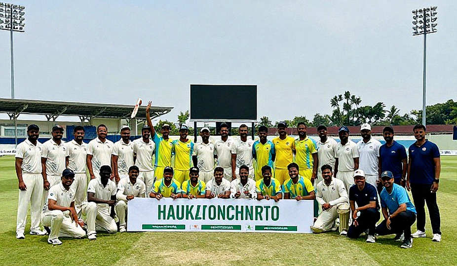 ৪৩ বলে ম্যাচ, ৩৭ বলে হিসাব: পাওয়ারপ্লের রেকর্ড-ঝড়ের আড়ালে নিউজিল্যান্ডের প্ল্যান-ব্যর্থতা আর ভারতের ডেথ-বোলিং ফাঁক